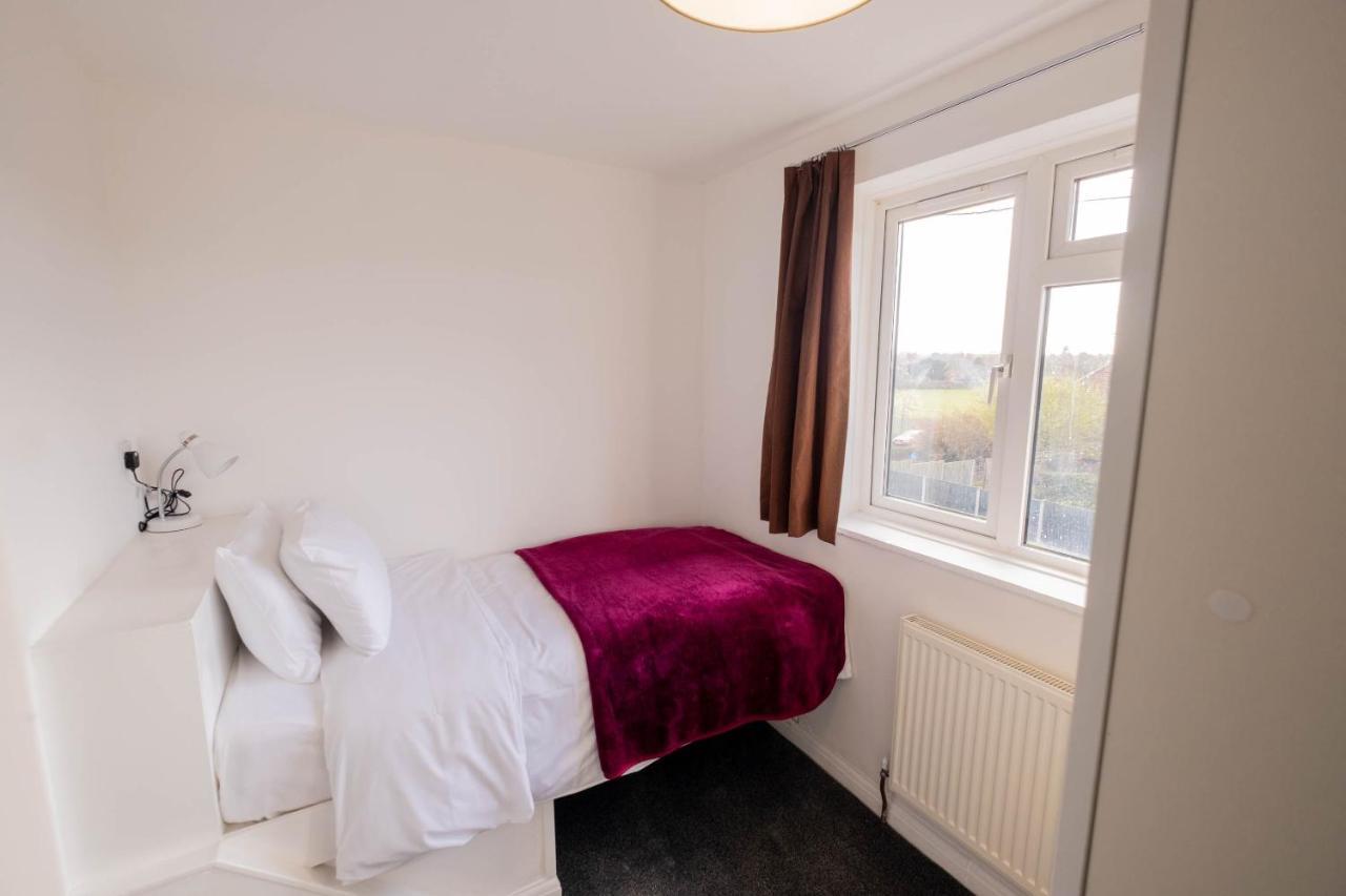 Spring House With Private Parking Villa Canterbury Eksteriør billede